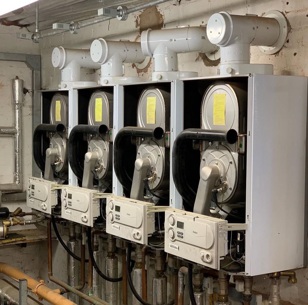 Professional gas & heating services by MAMOSS engineers in London